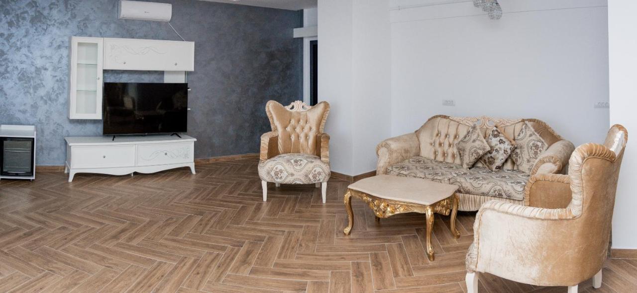 Buhay Osanu Bed & Breakfast Satu Mare Ngoại thất bức ảnh
