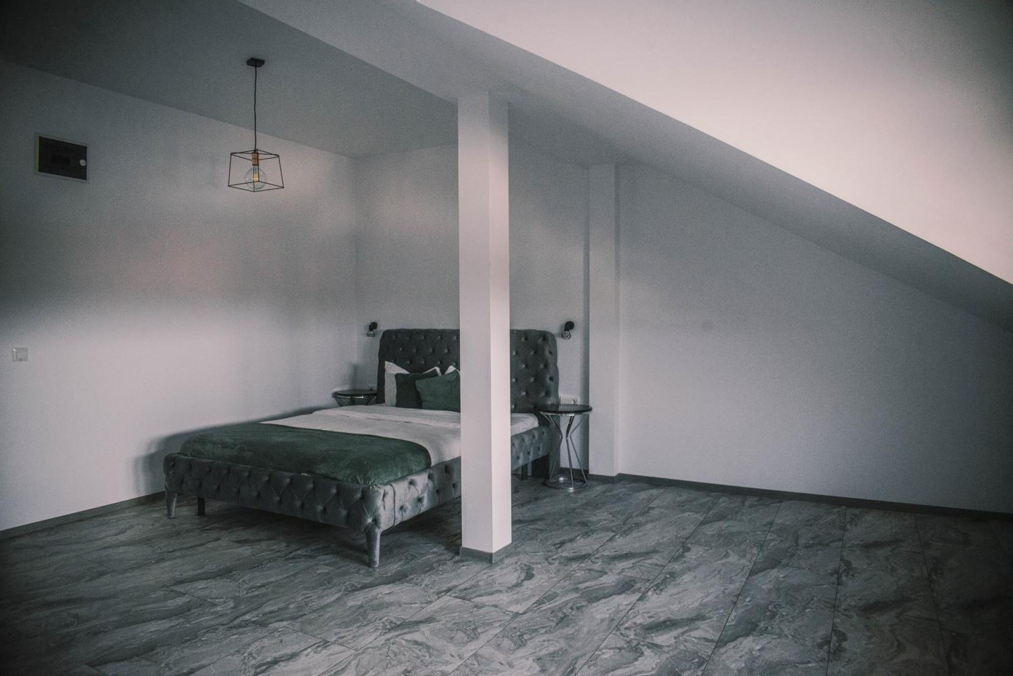 Buhay Osanu Bed & Breakfast Satu Mare Ngoại thất bức ảnh